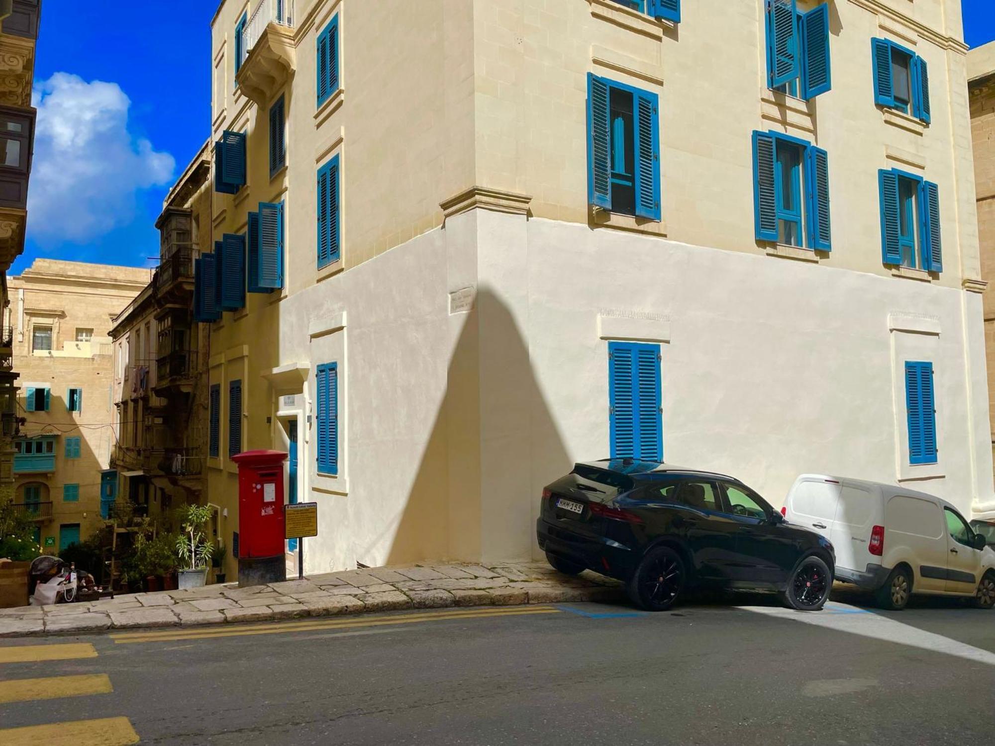 Stylish Valletta Apartment ภายนอก รูปภาพ